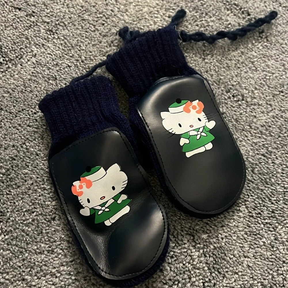 Kitty Mittens